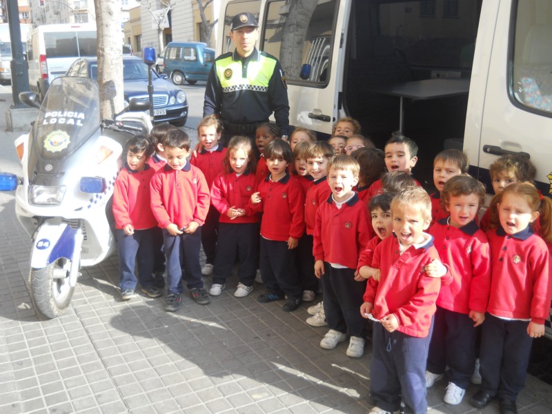 Visita Policia (15).JPG