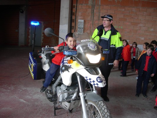 Moto policía Kevin.JPG