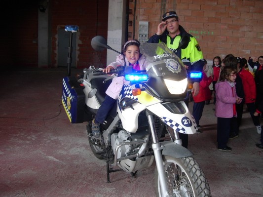 Moto policía Mª Jesús.JPG