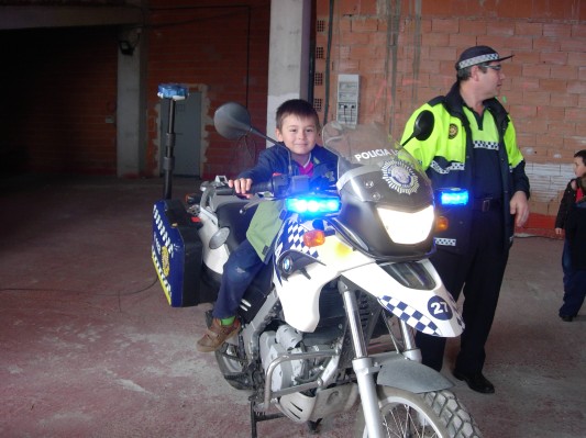 Moto policía Pablo.JPG