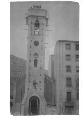 1 - Construcción Campanario.jpg